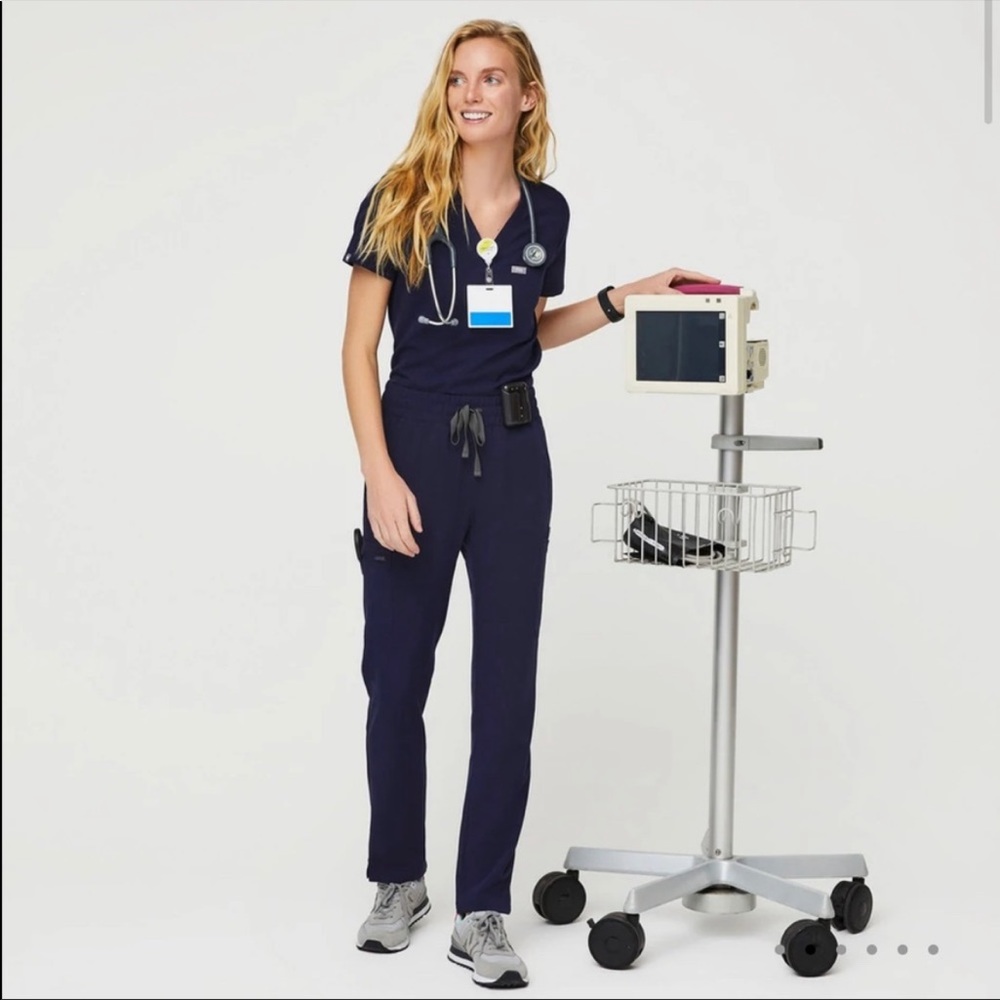 Figs high waisted yola scrub pant